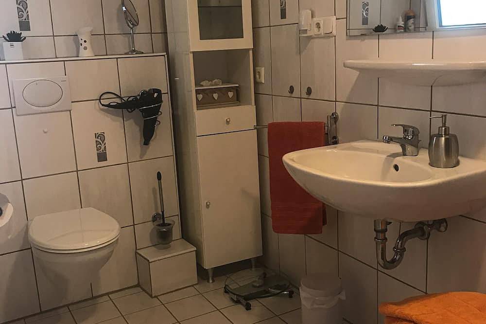 Kleines , gemütliches * * * Ferienhaus lädt zum Verweilen ein . in Piesport, Bernkastel-Kues & Umgebung