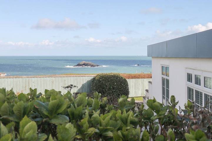 Cottage for 4 people, with pets in Holywell Bay