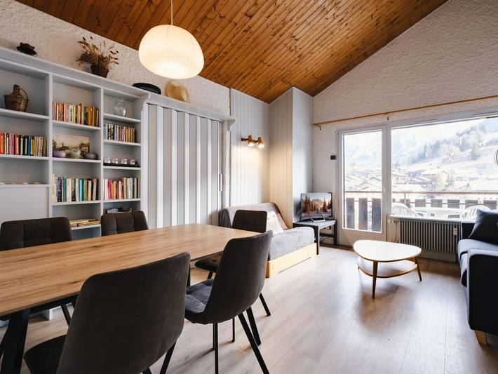 Chalet for 4 people, with balcony in La Clusaz