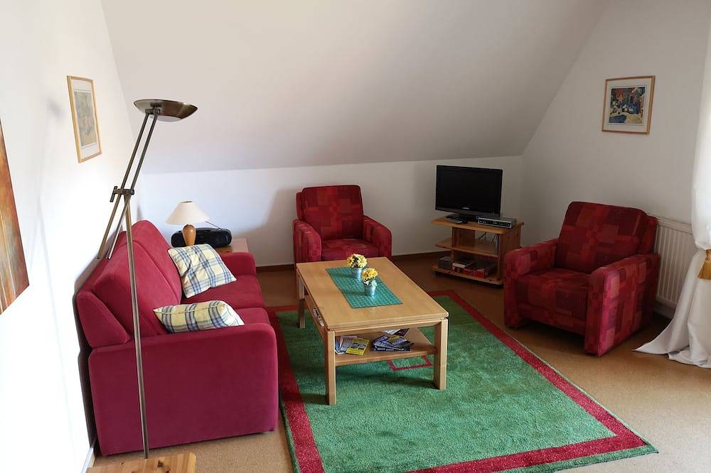 Ganze Wohnung, Ferienwohnung im Grünen zwischen Binz und Sellin in Pantow, Zirkow