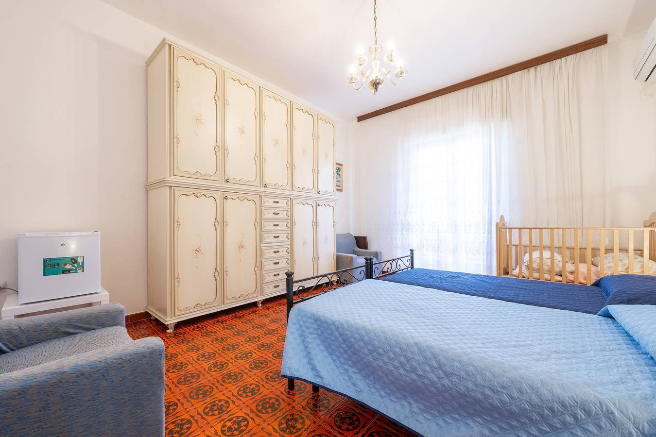 Casa de vacaciones 'Il Faro' con terraza privada, Wi-Fi y aire acondicionado in Sarroccu/Sarroch, Sarroch