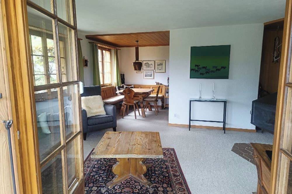 Ganze Wohnung, Malgré-tout Appartement/Fewo, Dusche oder Bad, Wc, 1 Schlafraum 2-Bettwohnung in Saanenmöser, Saanen