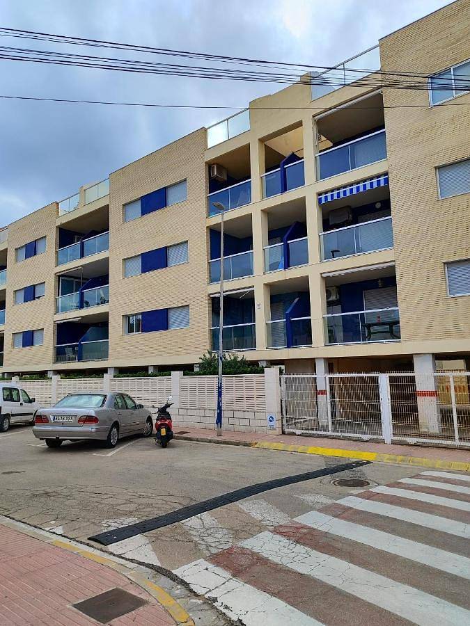 Gîte pour 4 personnes, avec terrasse et piscine à Piles - 3