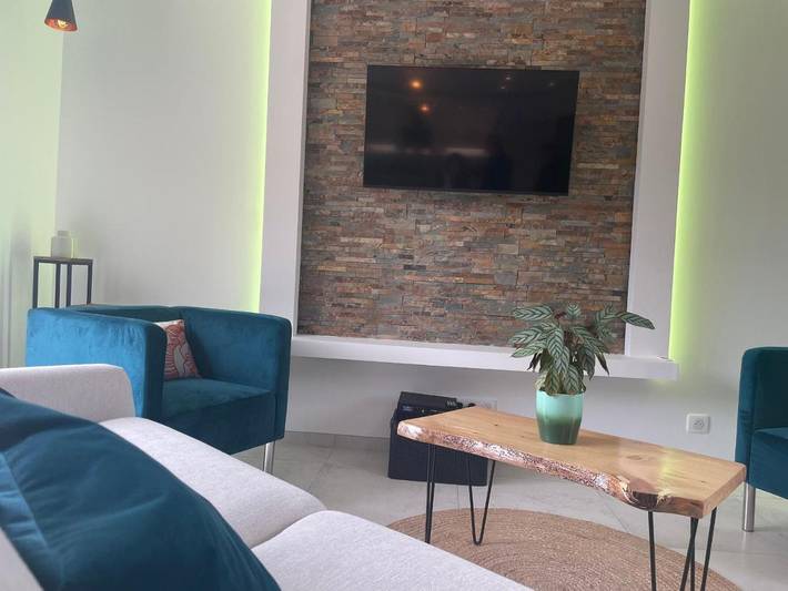 Location de vacances pour 4 personnes, avec jardin et terrasse à Villaines-sous-Malicorne