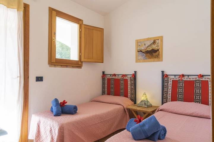 Ferienwohnung für 4 Personen, mit Garten und Whirlpool in Lu Fraili di Sopra - 3