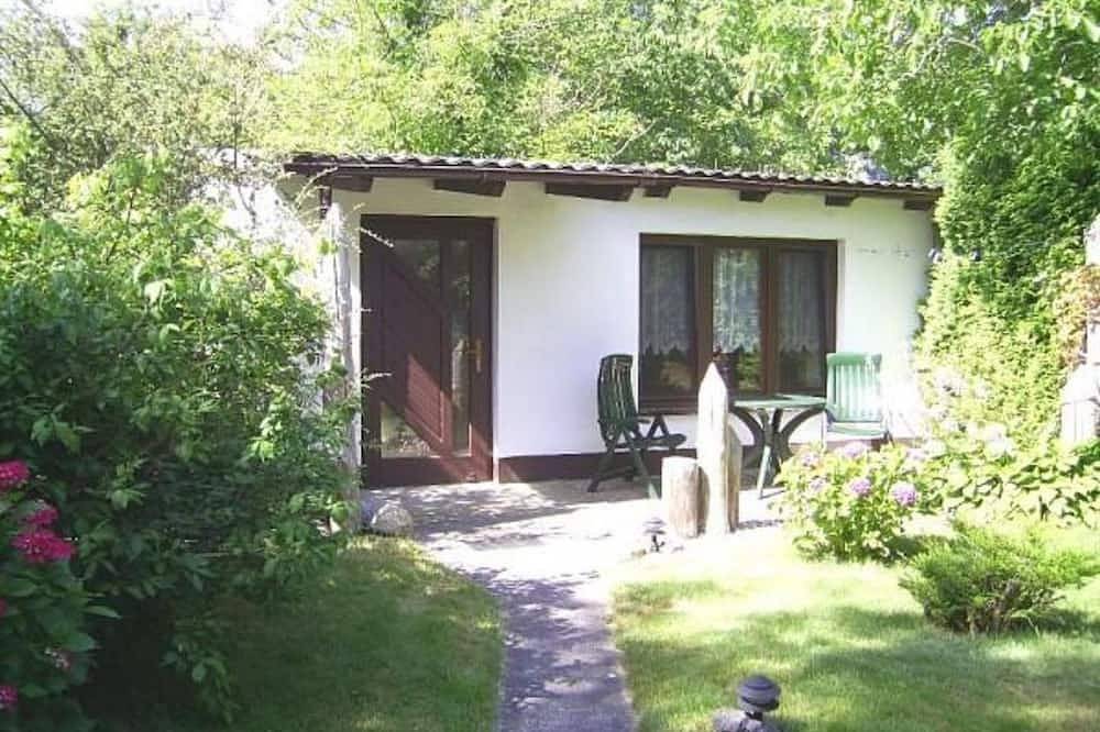 Ganze Wohnung, Zfh/004 - kleiner Bungalow in Strandnähe in Zingst, Fischland - Darß - Zingst