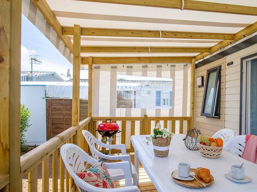 Camping Les Rouillères - Mobilhome 4 personas - Confort 2 Habitaciones in La Tranche-sur-Mer, Vandea