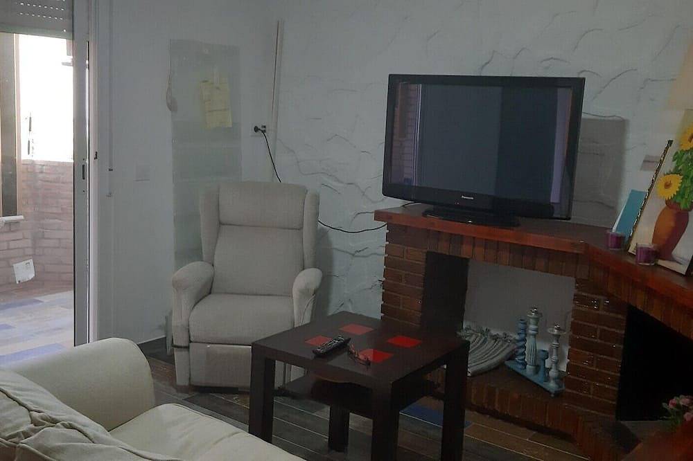 Apartamento 1 habitacion y un baño sofa cama en el salon terraza in Garrucha, Costa de Almería
