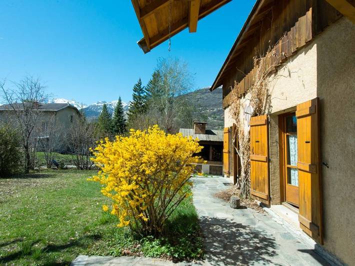 Ferienhaus für 12 Personen, mit Terrasse und Garten