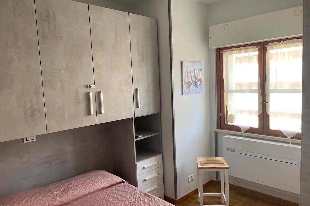 Entire apartment, Scacciapensieri House Nettuno (Roma) in Nettuno, Rome Province