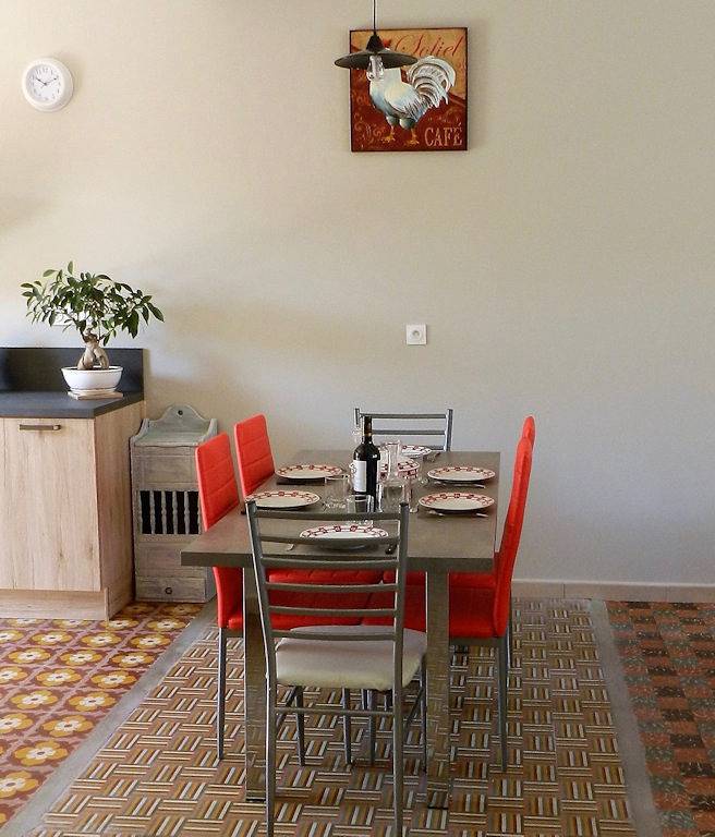 Gîte pour 6 personnes, avec jardin et terrasse à Caux - 4