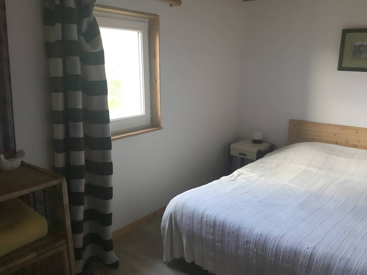 Casa de madera y tapial, sencilla pero cómoda, muy tranquila y con vistas preciosas in Beurières, Región de Ambert