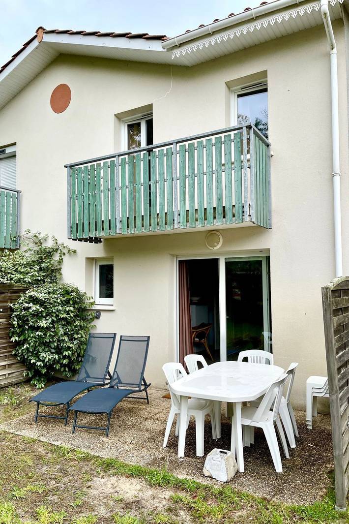 Ferienhaus für 6 Personen, mit Pool und Garten