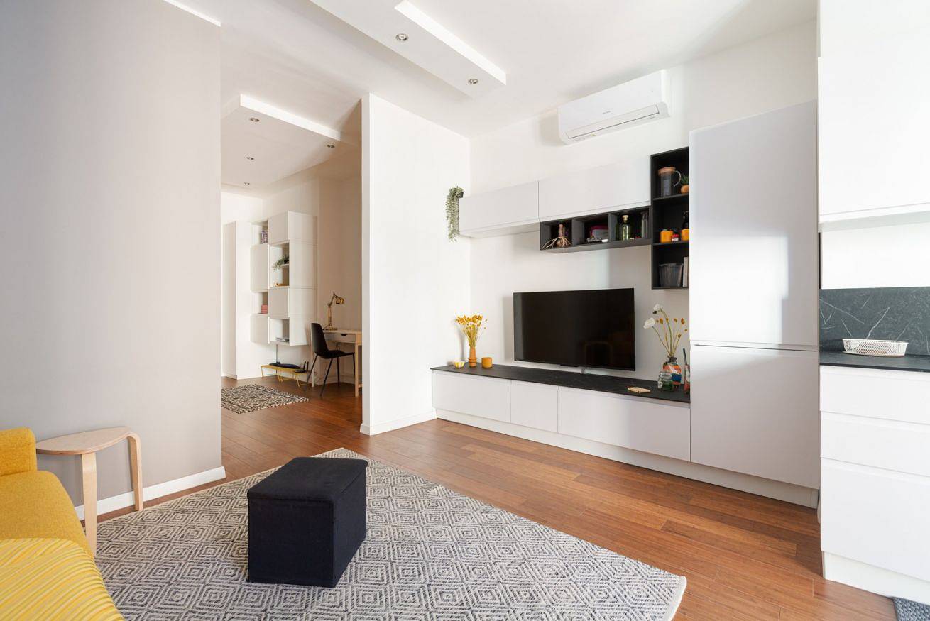 Appartamento intero, M4 Frattini modern Apt with balcony x4 in Giambellino-Lorenteggio, Milano