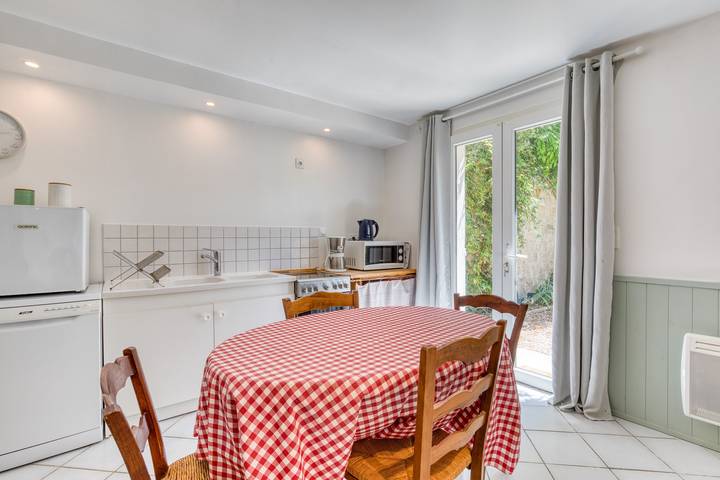 Maison de vacances pour 4 personnes, avec Jardin dans l' Hérault - 4