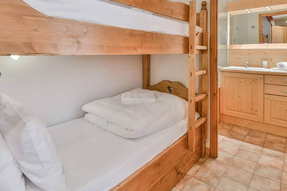 Apartamento entero, ¡Apartamento para 4, con balcón, al pie de las pistas! in Chinaillon, Le Grand-Bornand