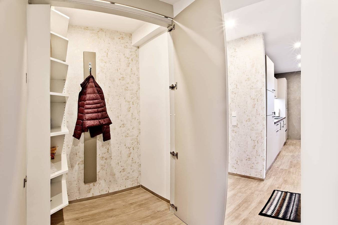 Ganze Ferienwohnung, Kaminfeuer in Höhr-Grenzhausen, Westerwald