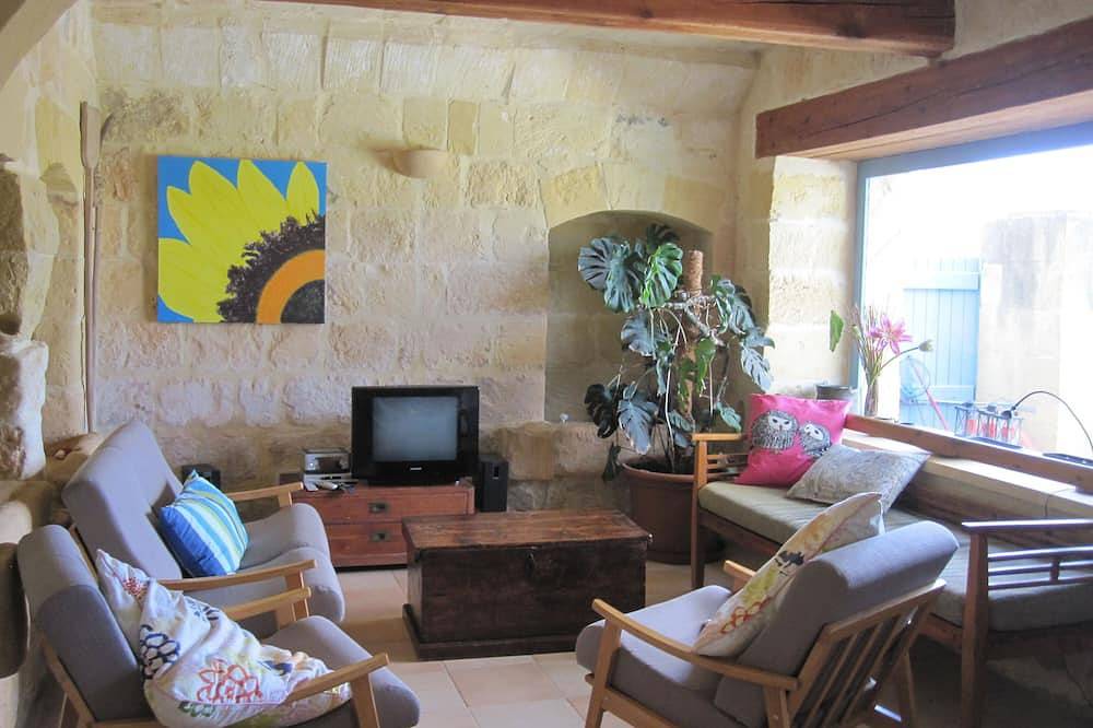 Bauernhaus mit privatem Swimmingpool, voller Charakter und Charme in Munxar, Gozo