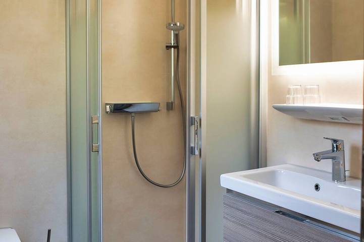 Ferienhaus für 3 Personen, mit Terrasse und Pool sowie Sauna in Plau am See - 3