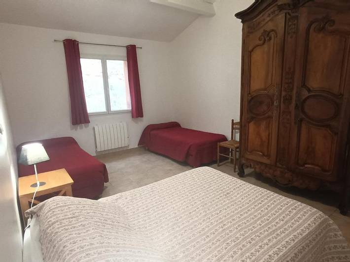 Location de vacances pour 4 personnes, avec jardin et terrasse à Sardan - 2