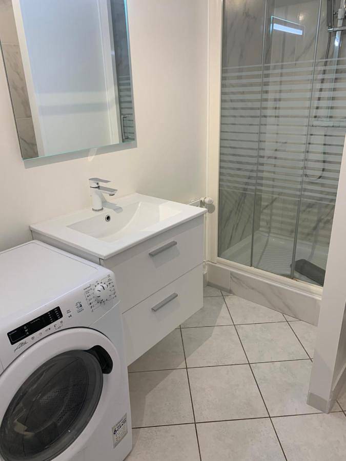 Appartement entier, One-Bedroom Apartment in La Richardais, Région de Saint-Malo