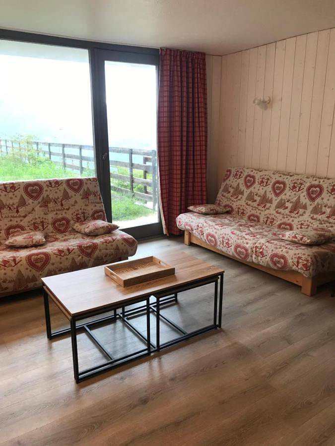 Appartement entier, Grand studio 7 couchages entièrement rénové in Orcières, Parc national des Écrins