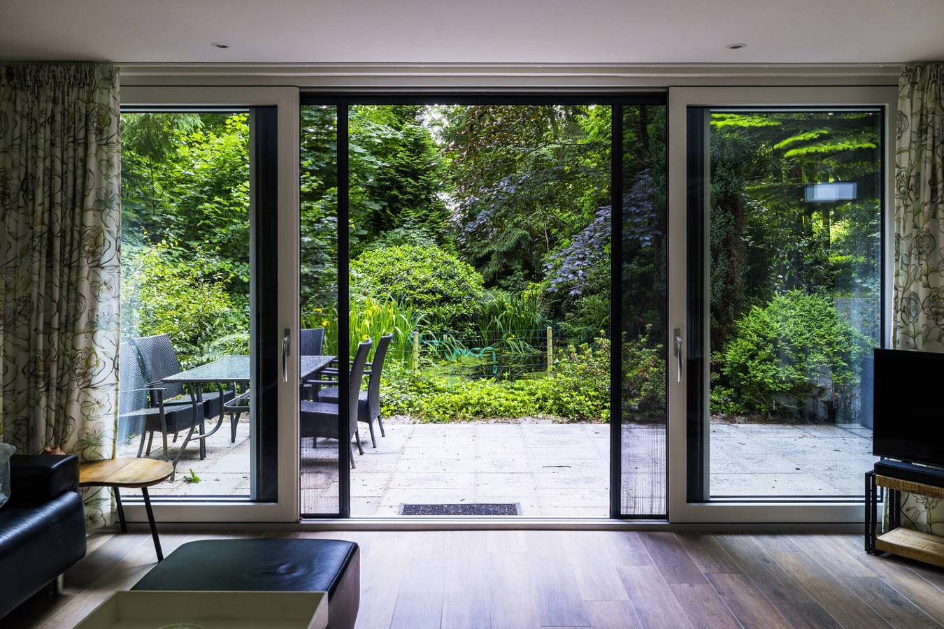 Luxuriöser Waldbungalow für 5 Personen mit holzbefeuerter Sauna in der Drentsfriese Wold in Wateren, Regio Zwolle
