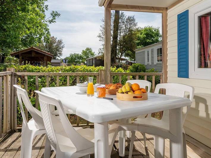 Mobil home pour 6 personnes, avec piscine et bassin pour enfant dans Plage du Cap de l'Homy - 3