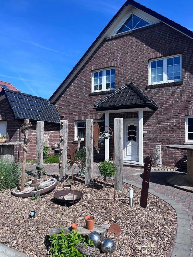 Ferienwohnung für 3 Personen, mit Terrasse und Garten sowie Ausblick