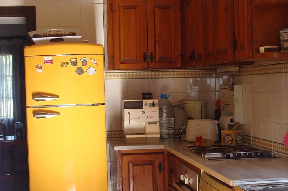 Peace, rest and relaxation in a lovely renovated, Catalan farmhouse in Platja d'Aro, Costa Brava