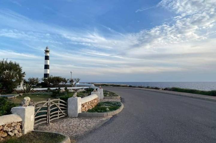 Ferienhaus für 4 Personen, mit Whirlpool und Pool sowie Terrasse und Garten auf Menorca