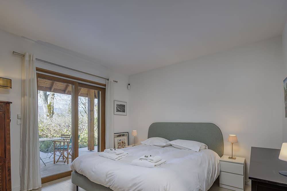 Villa Norton - piscine et proche du Lac in Menthon-Saint-Bernard, Región de Annecy