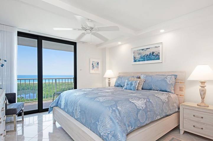 Vacation rental for 4 people, with balcony in Marco Island