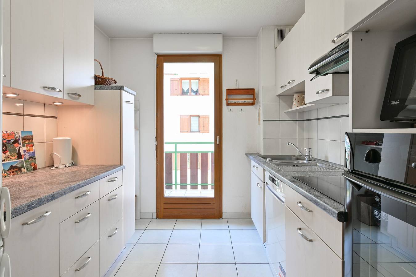 Ganze Wohnung, Geräumige Ferienwohnung für 6 Pers. – Am See, Ski-in/Ski-out, Balkon & Wlan in Thônes, Annecy und Umgebung