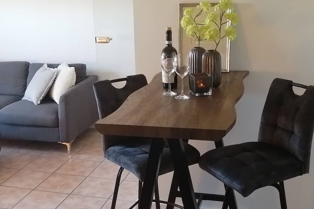 Entire apartment, Cozy, bright apartment in a very quiet location in Detmold, Kreis Lippe