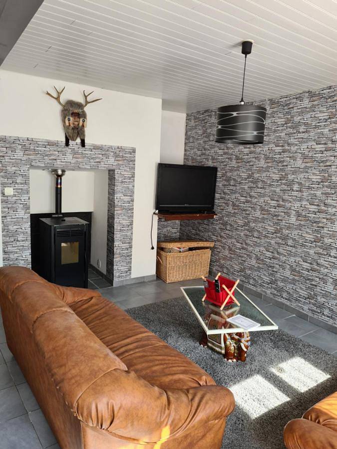 Appartement entier, Two-Bedroom Apartment in Vrécourt, Neufchâteau