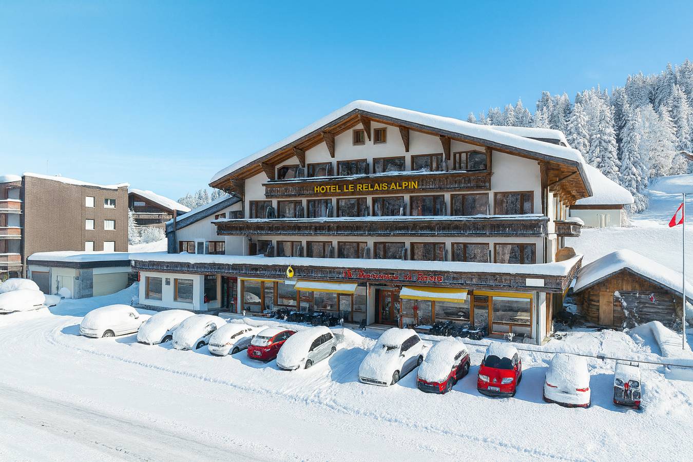 Hotel Relais Alpin Twin Room Ski In-Out 7 in Les Mosses, Ormont-Dessous