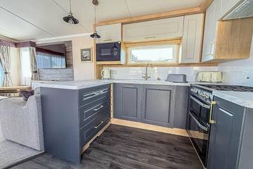 Static Caravan for 6 People in Hunstanton, Norfolk, Photo 4