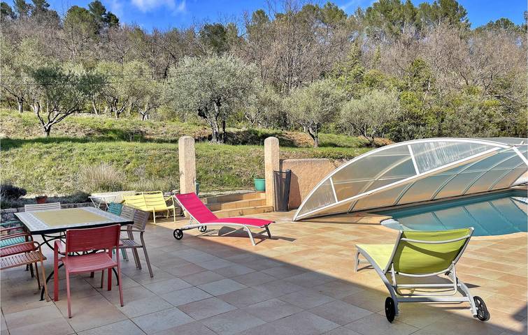 Location de vacances pour 8 personnes, avec terrasse à Figanières - 3