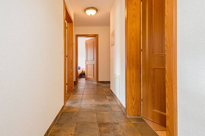 Gîte pour 4 personnes, avec balcon à Grächen - 4