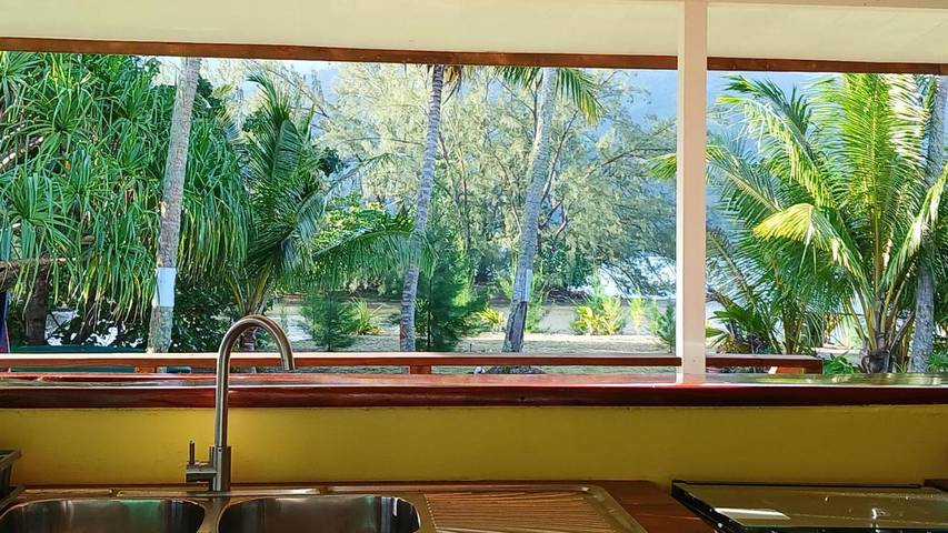 Location de vacances pour 6 personnes, avec jardin dans Taravao - 2