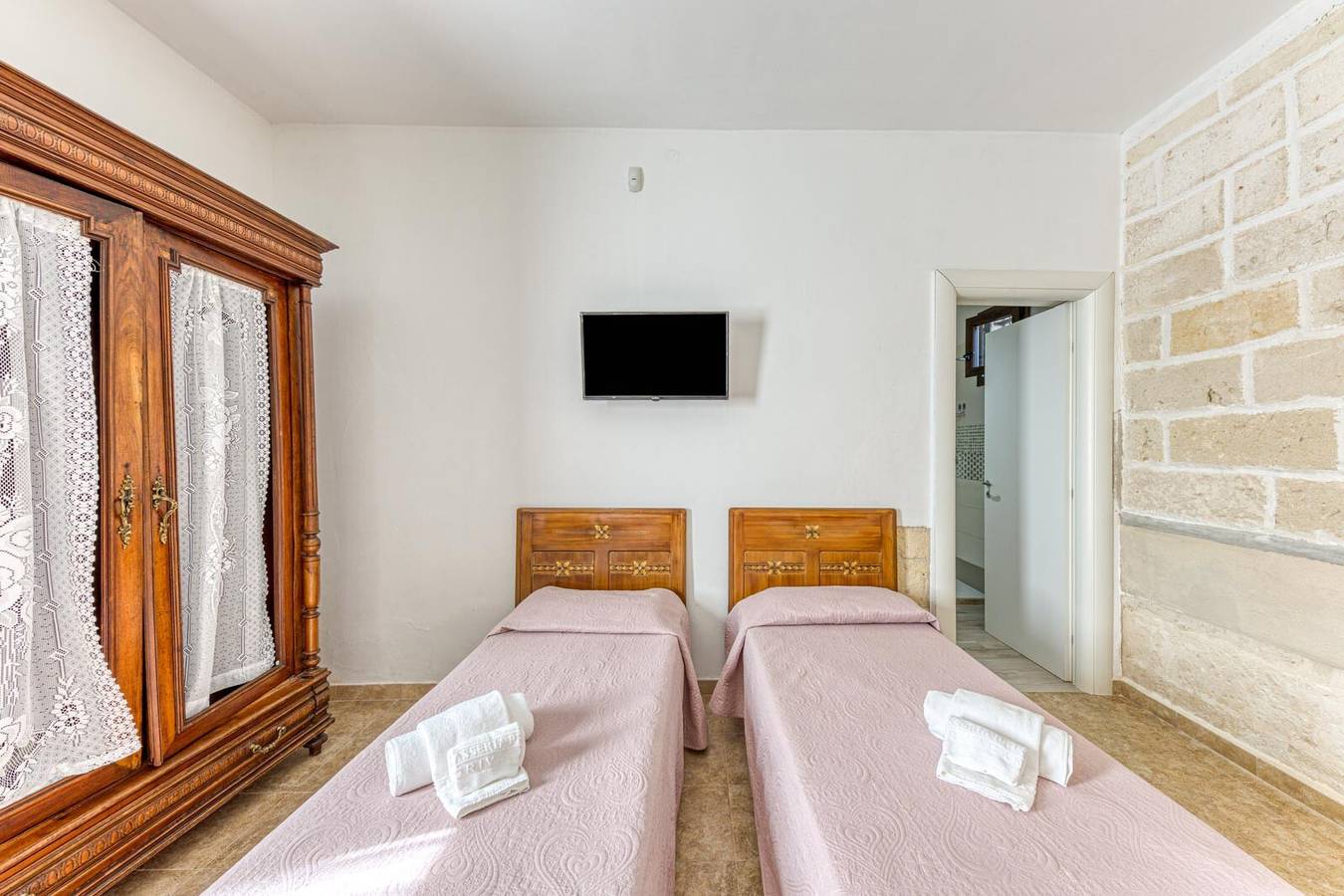 Zimmer 'Masseria Prisuti - Oleandro' mit Wlan und Klimaanlage in Porto Cesareo, Golf von Tarent