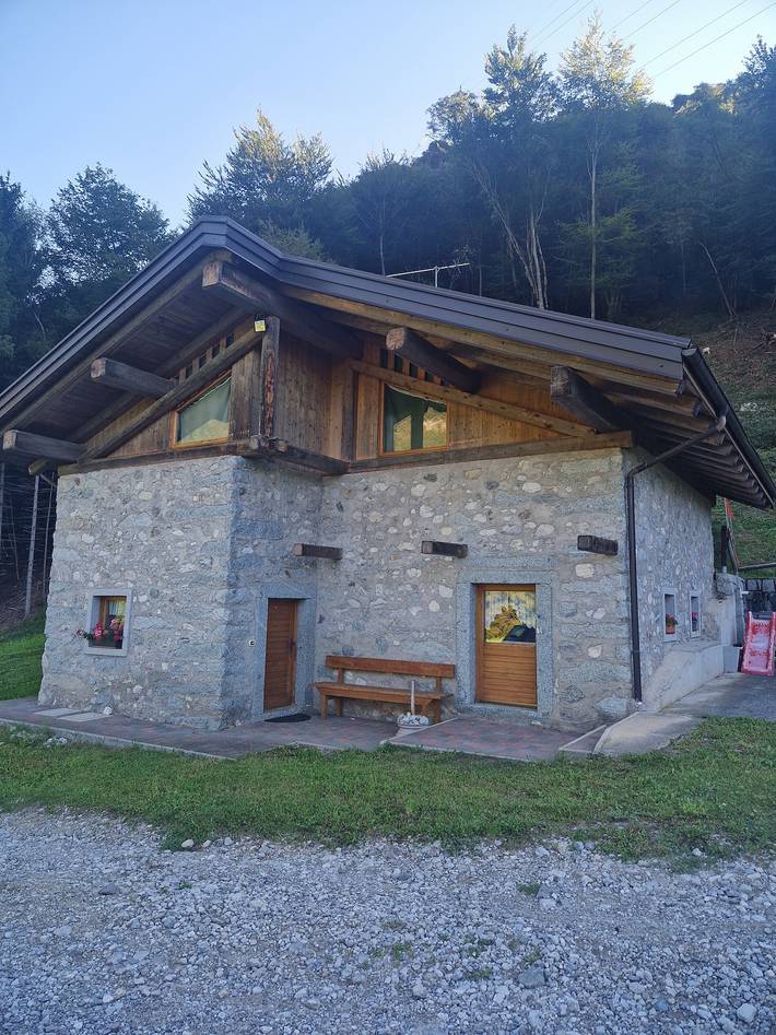 Ferienhaus für 8 Personen, mit Garten im Trentino