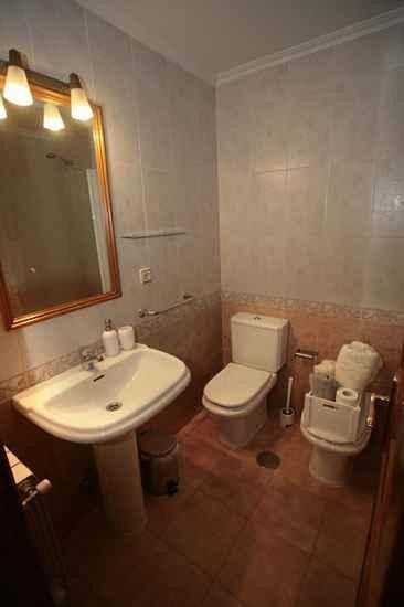 Single Rooms in Infiesto, Piloña