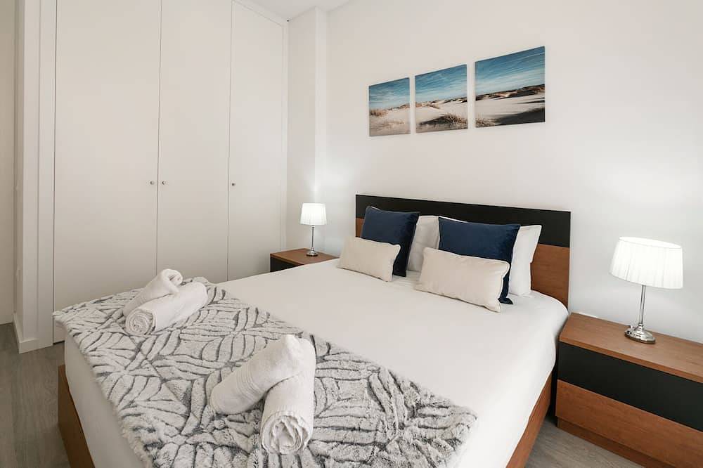 Apartamento entero, Consolação Blue Paradise - Rooftop Shared Pool in Consolação, Peniche