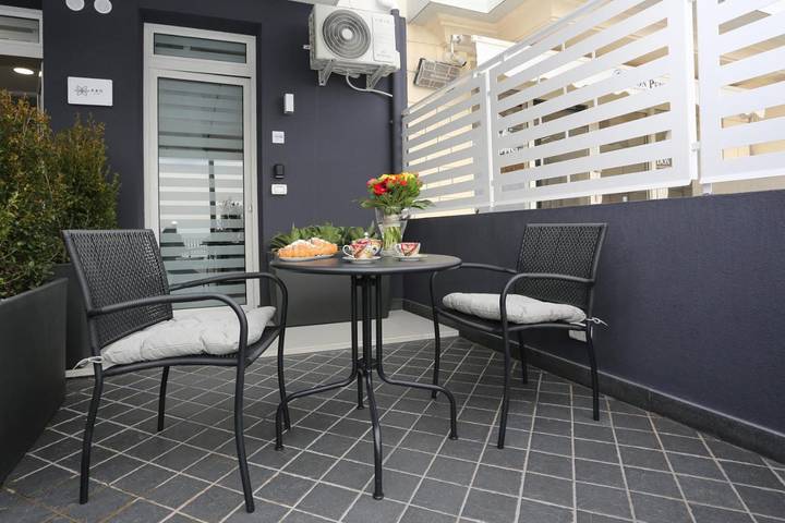 Maison d’hôte pour 3 personnes, avec terrasse et vue à Giardini-Naxos - 4