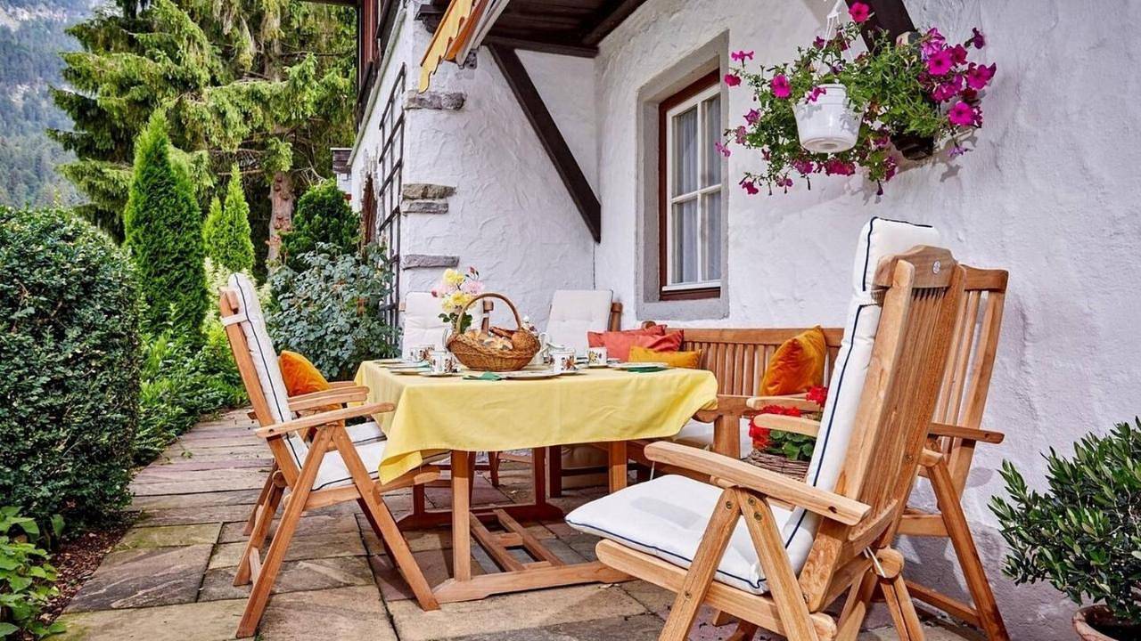 Five-Bedroom House in Garmisch-Partenkirchen, Bayerische Alpen