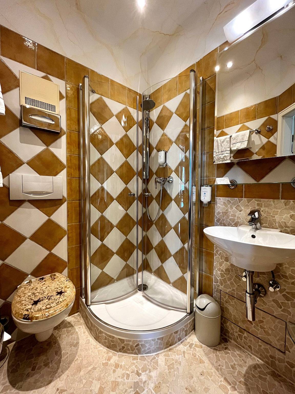 Geheel vakantieappartement, Studio Laura Ashley in Boppard, Mittelrhein