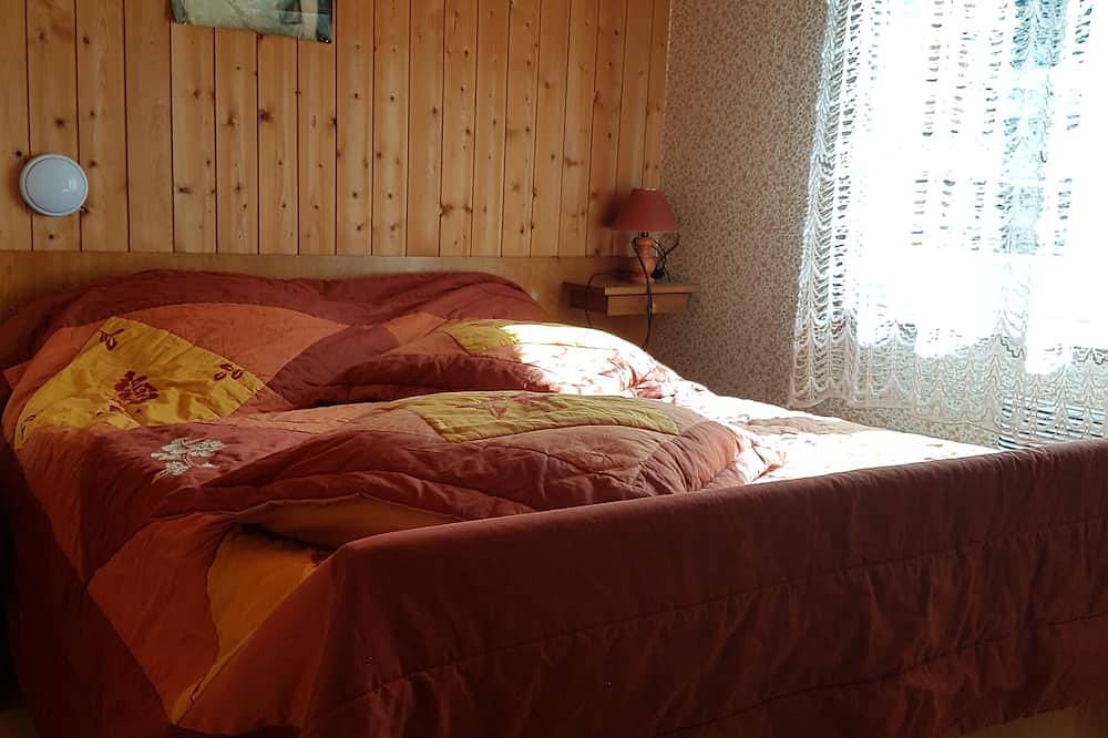 Ganze Wohnung, Villa Erdgeschoss im vollständig eingezäunten Grundstück in Lyaud, Thonon-les-Bains und Umgebung