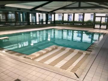 Gîte pour 4 personnes, avec piscine à Serris